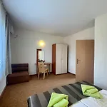 Villa Amfora *