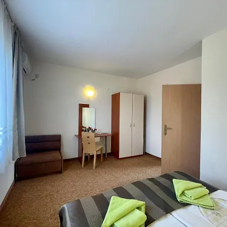 Villa Amfora *